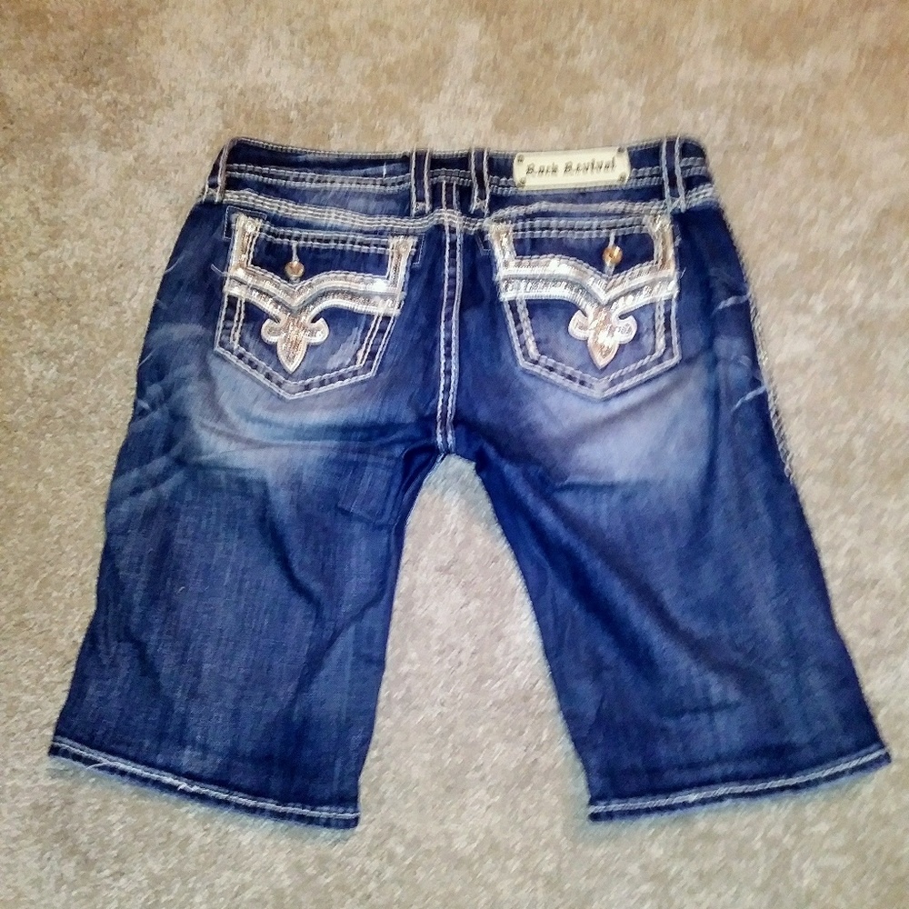 Rock Revival Betty Bermuda Shorts Size 32